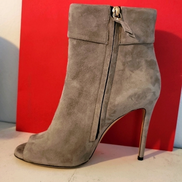 New M. Gemi Suede Peep Toe High Heel Ankle Boots, Size 7, Color: Soft Gray - Picture 3 of 6
